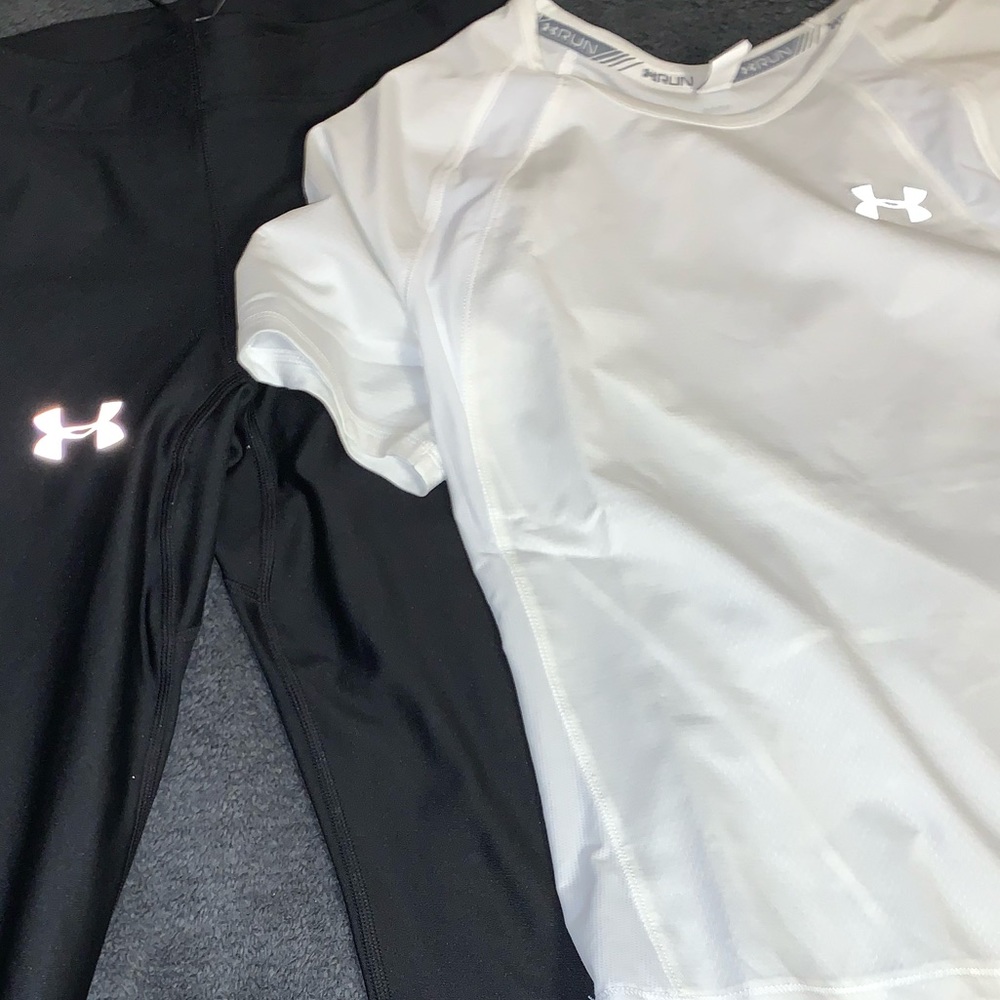 hibbett sports athletic wear